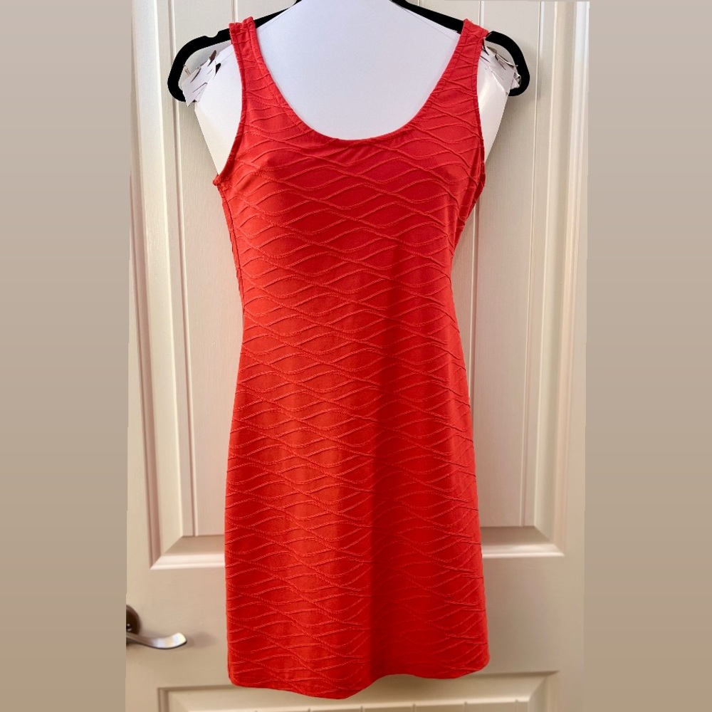 Electric Crimson Mini Dress, sleeveless, round neck, Size S